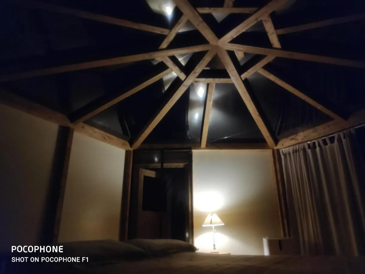 Hexagon Hotel Ortignano Raggiolo Italy